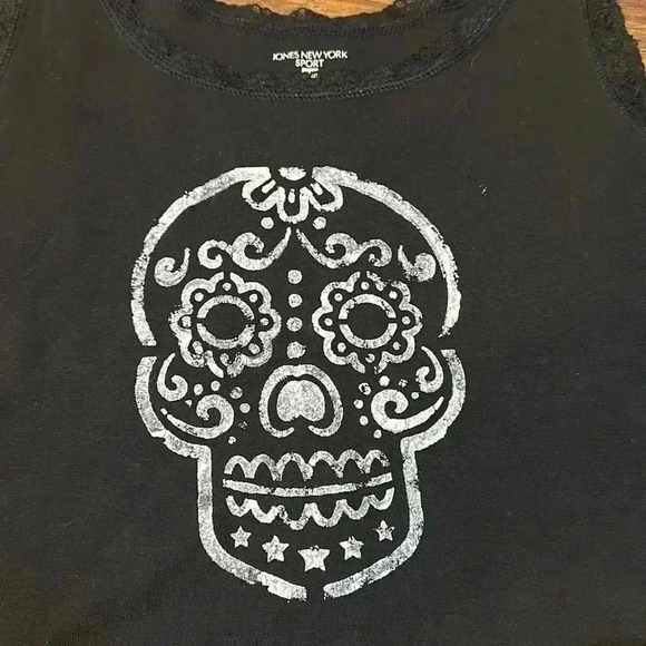 Jones Nee York & A New Day tank tops - Picture 2 of 6